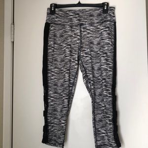 Game Time soft Patterned Workout Leggings.